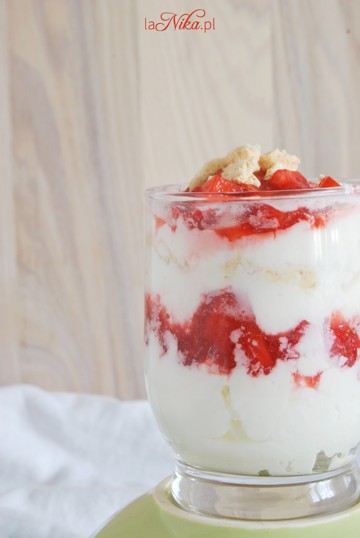 Przygotowywanie Eton Mess 6
