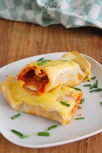 Zapiekane tortille z kurczakiem, papryką, kukurydzą i serem 1