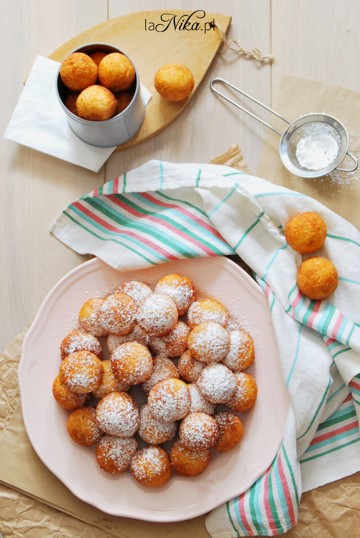 Pączki z ciasta serowego 1