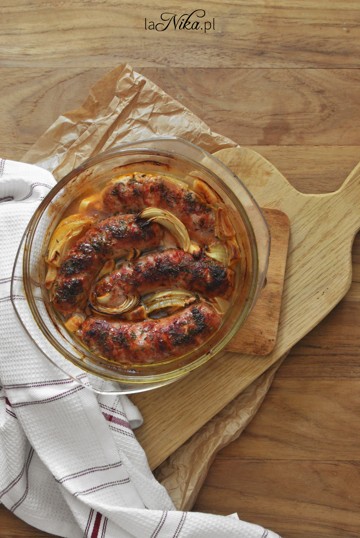 Pieczona biała kiełbasa 1